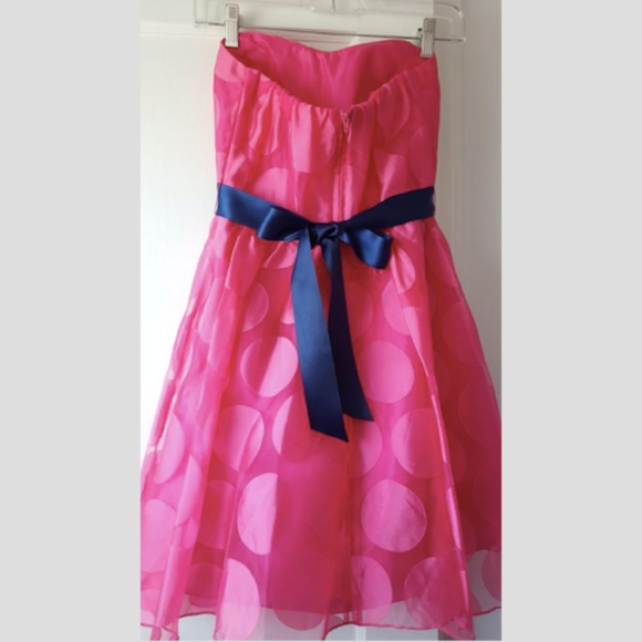 Juniors pink strapless dress - Picture 2 of 3